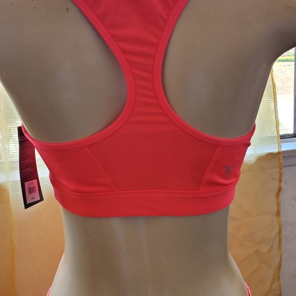 Active wear Sport bra NWT - Picture 3 of 5